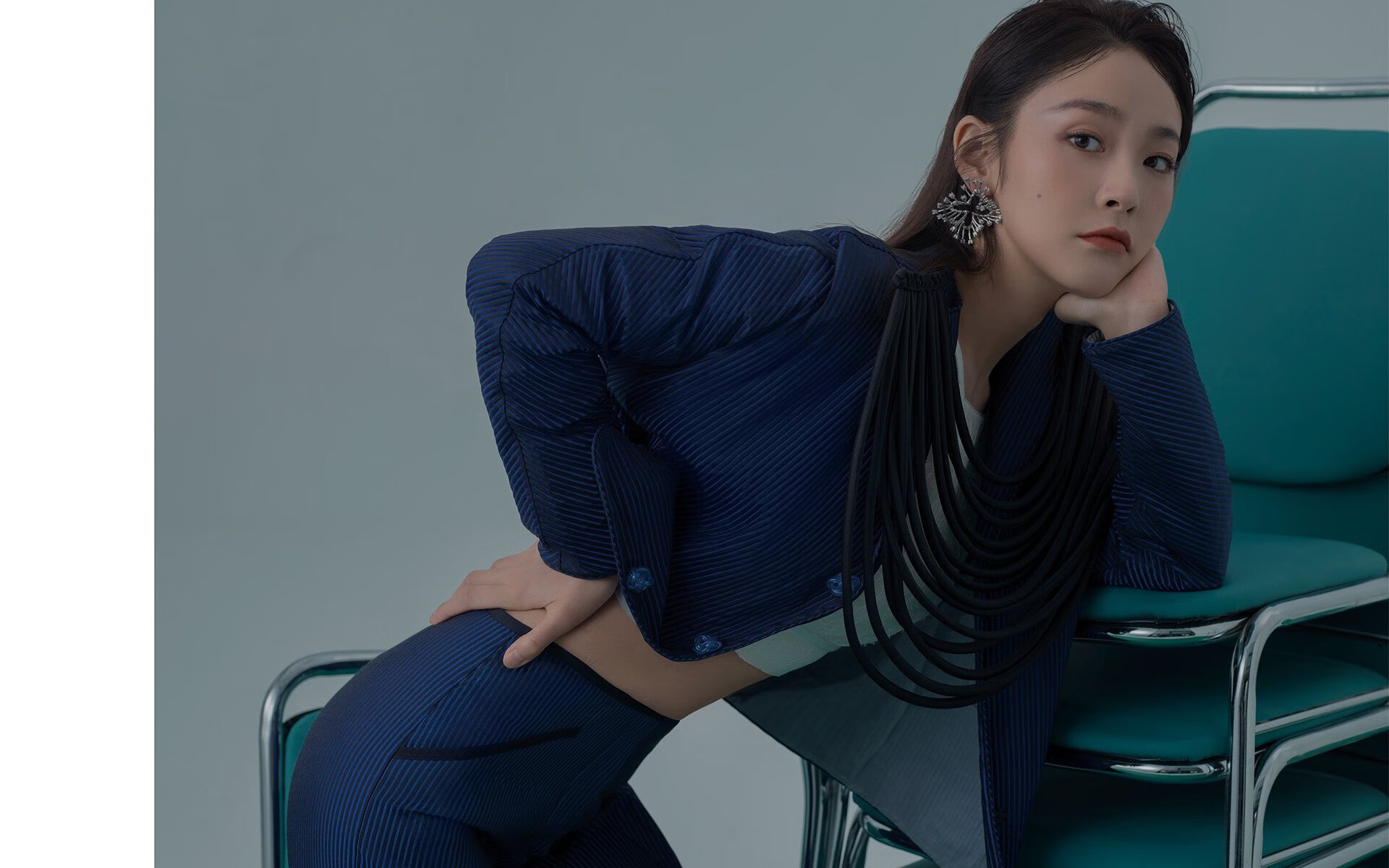 公路自行车环赛，穿越城市与乡村的精彩瞬间，公路竞赛自行车