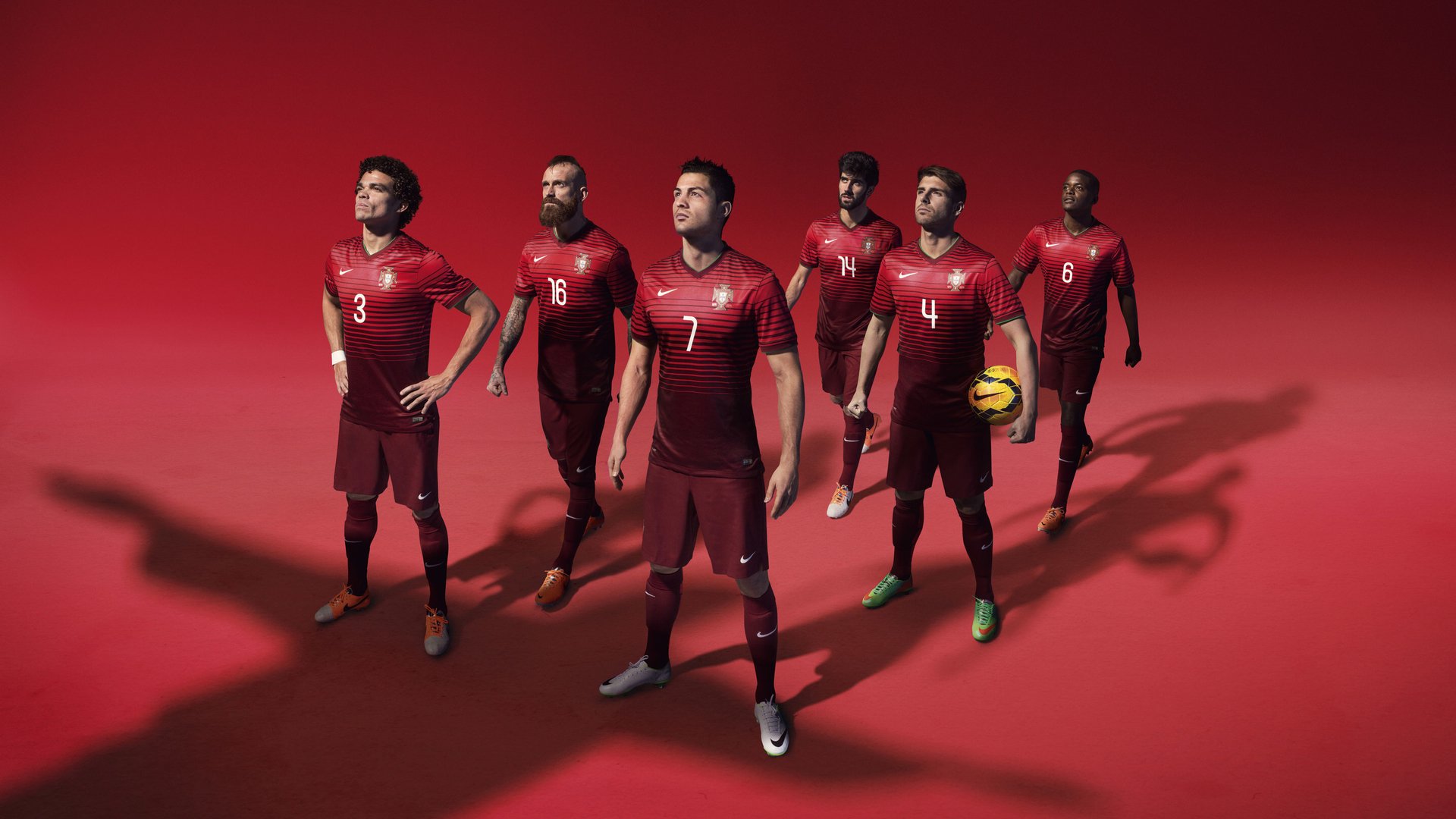 国王战术讨论环节邀请资深球评人共同参与，国王进攻集锦